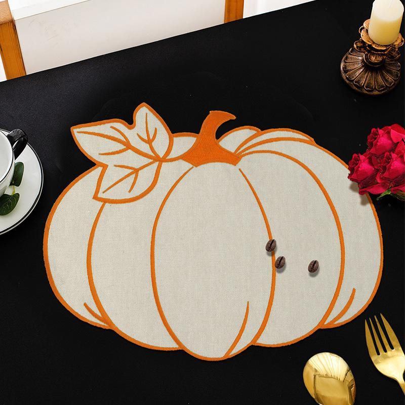 # Halloween Borduurwerk Blad P - Coffee Leaves Tea recensie en prijs