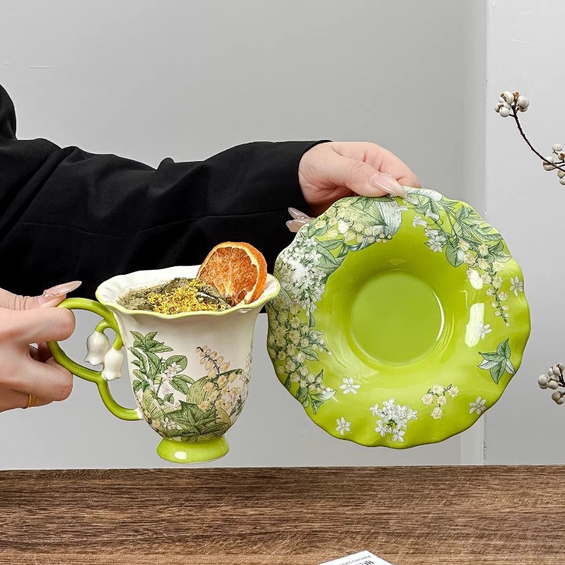Lelietje-van-dalen bloeiende a - Coffee Tea Sugar Set recensie en prijs
