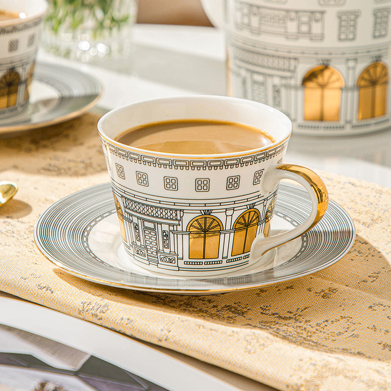 Architecturale kop en schotel  - Coffee Tea Sugar Set recensie en prijs